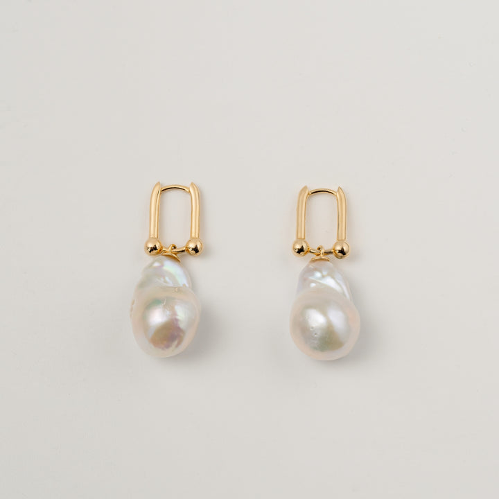 Horseshoe U-Link Baroque Pearls Earrings