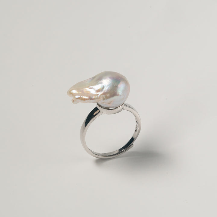 White  Large Baroque Pearl Ring - White Gold