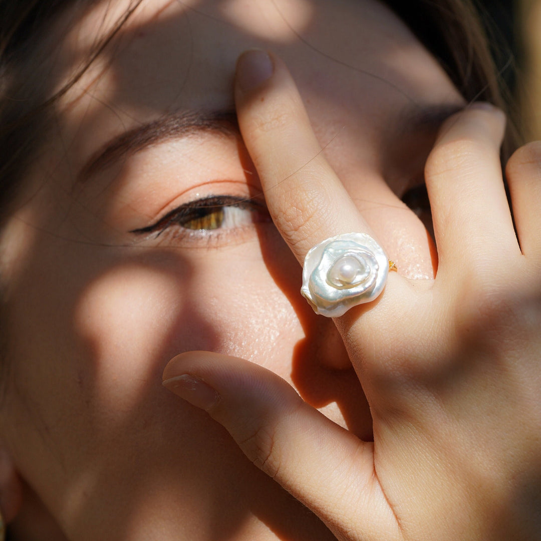 Rose pearl ring, rose ring, pearl ring, white rose.