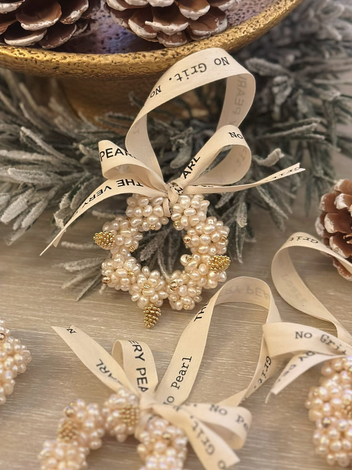Christmas tree ornaments; pearl ornaments; Christmas decorations; Christmas tree decorations; pearl wreath