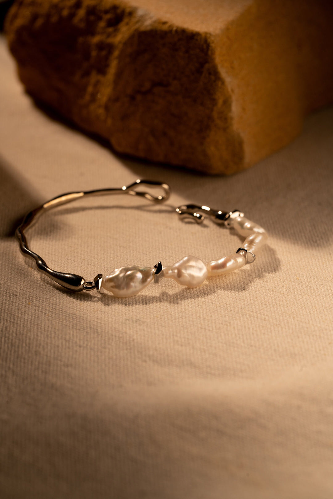 Half & Half Pearl Bracelet - Gold