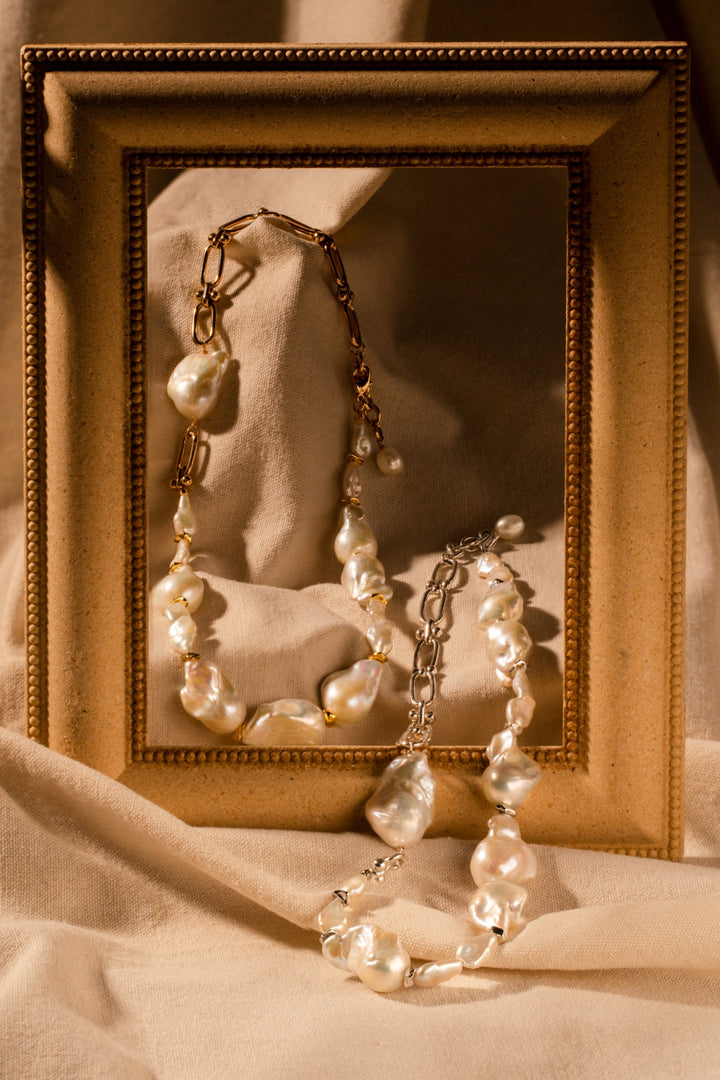 Baroque Pearl Metal Necklace - White Gold