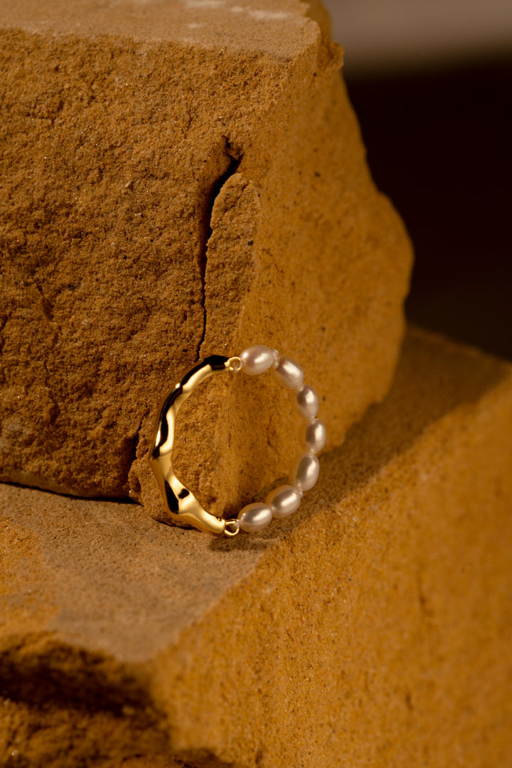 pearl ring with white gold, mini keshi pearls ring, gold mini pearl ring