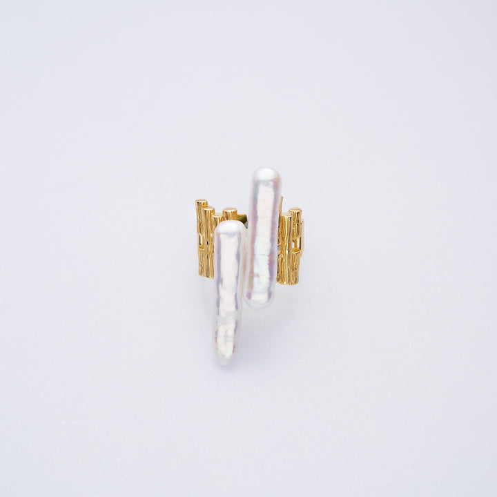 rings for women, pearl silver ring, pearl ring, gift for her, sterling silver ring, baroque pearl ring, baroque pearl, birthday gifts, jewelry gift, statement ring, freshwater pearl, architecture ring, silver ring