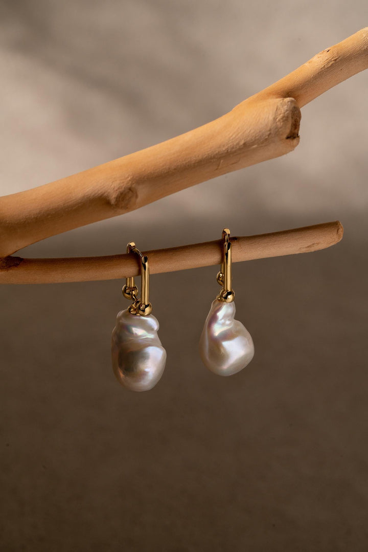 Baroque Pearl Dangle Earrings: Gold Filled Horseshoe U-Link