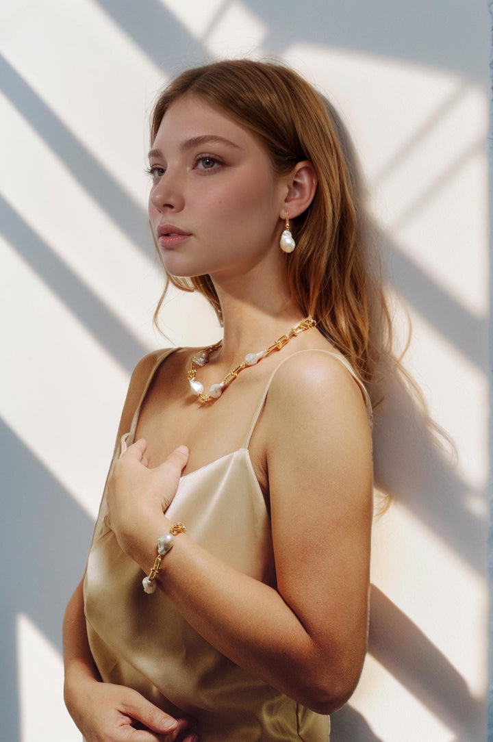 Baroque Pearl Dangle Earrings: Gold Filled Horseshoe U-Link