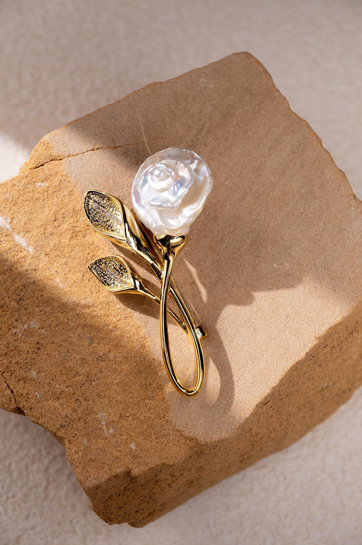 Vintage Rose Pearl Brooch: 18K Gold-Filled Floral Pin for Coats, Dresses & Scarves, Elegant Gift for Women