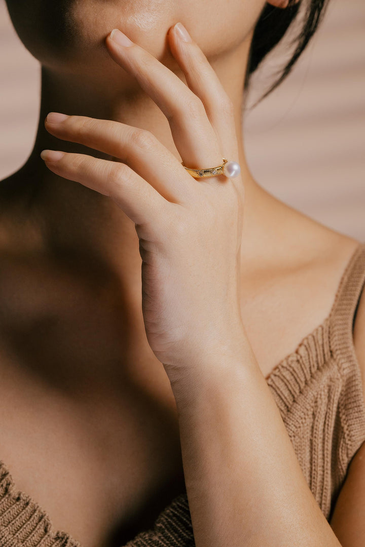 Brushed Metal Pearl Ring, Gold filled, Vintage Statement Ring