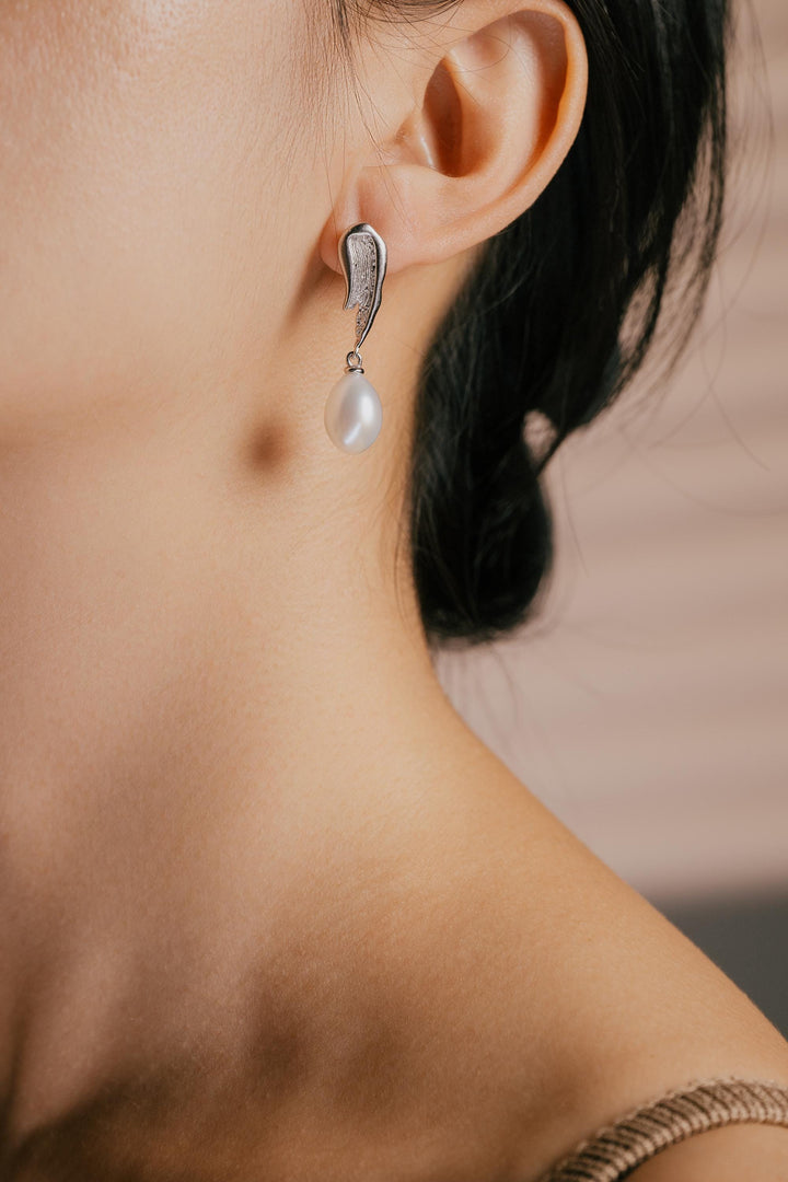 Natural Baroque Pearl Drop Earrings, Dangling Pearl Earrings, White Teardrop Pearl Dangle Earrings, 14k White Gold-Filled Jewelry Gift