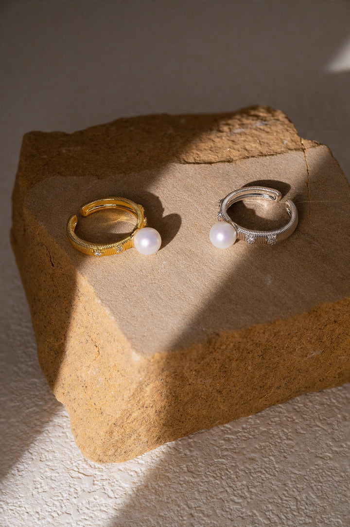 Brushed Metal Pearl Ring, White Gold filled, Vintage Statement Ring