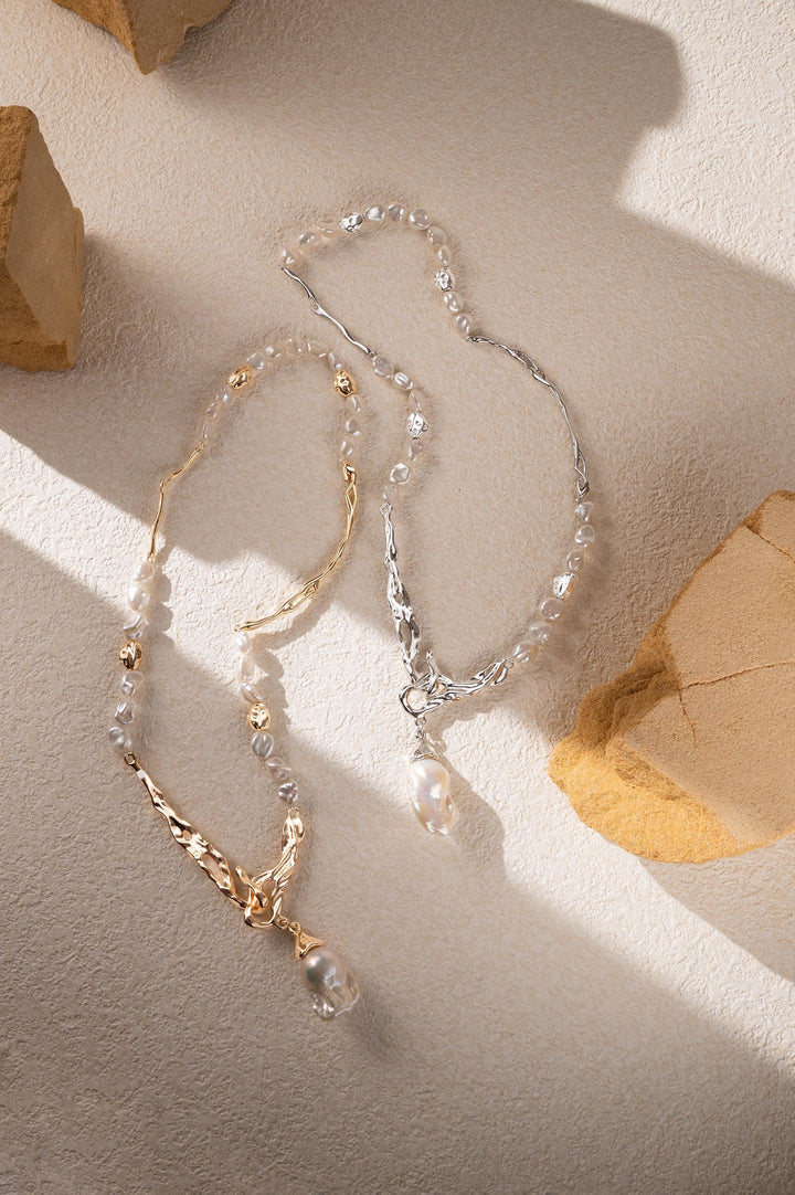 Sculptural Necklace with Baroque Pearl Pendant and Keshi Pearls, 18K Gold-Plated Tree Branch Necklace for Women, Dainty Jewelry Gift for Her