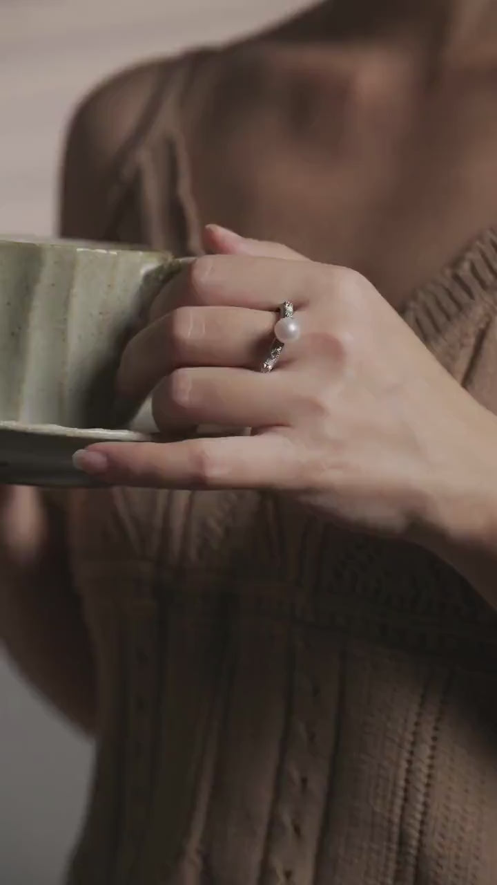 Brushed Metal Pearl Ring, White Gold filled, Vintage Statement Ring