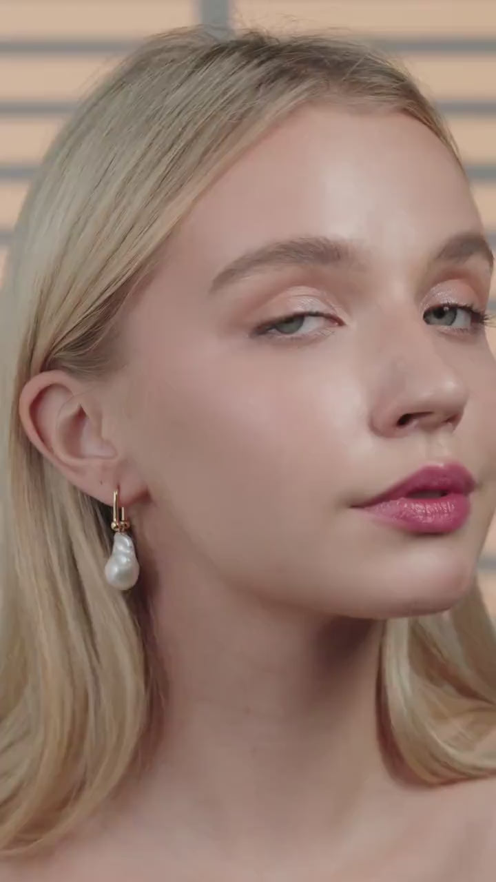 Baroque Pearl Dangle Earrings: Gold Filled Horseshoe U-Link