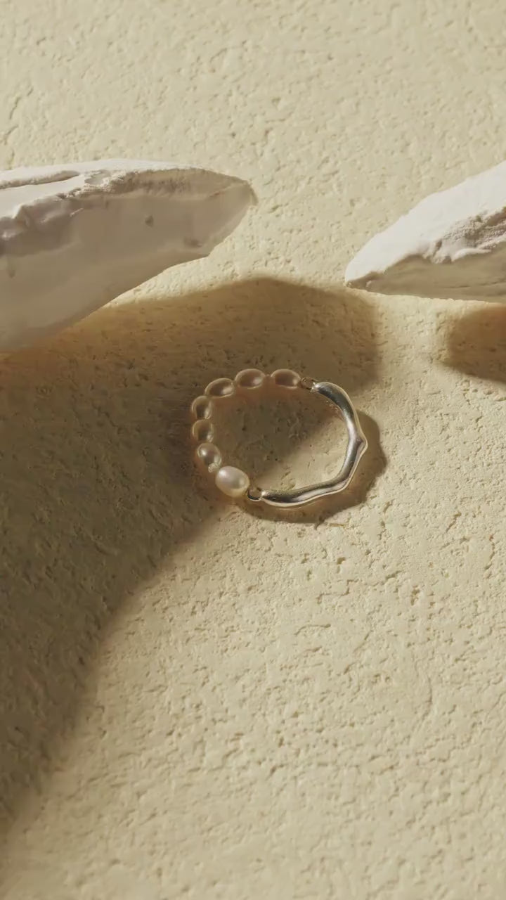 Baroque Keshi Pearl Ring: 14K Gold-Filled Beaded Ring