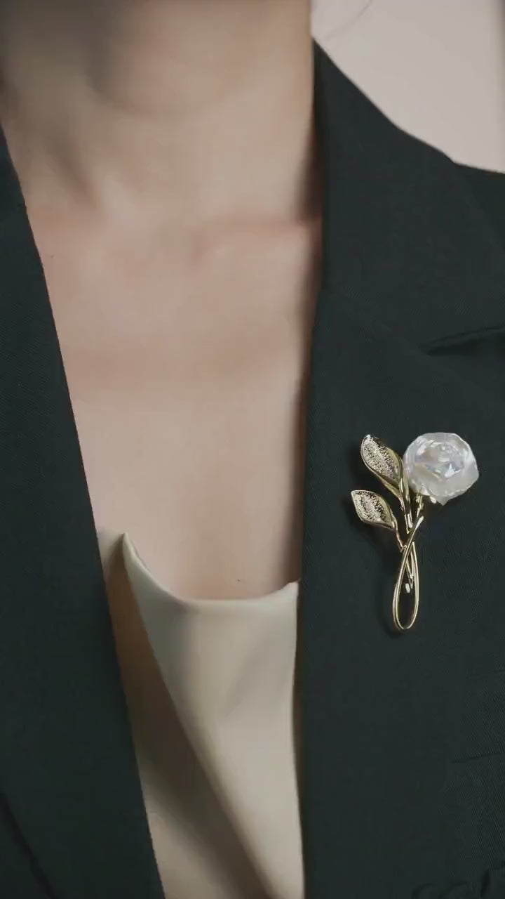 Vintage Rose Pearl Brooch: 18K Gold-Filled Floral Pin for Coats, Dresses & Scarves, Elegant Gift for Women